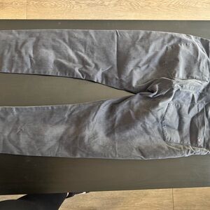 Tommy Hilfiger Dark Gray Slim Jeans with Subtle Purple Stitching